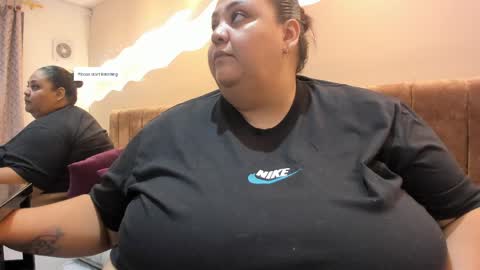 Alisson online show from April 12, 11:47 am