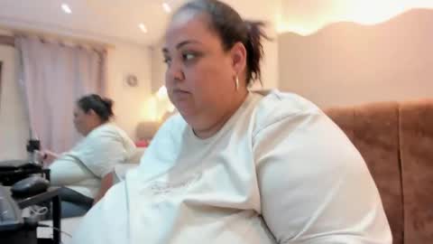 Alisson online show from May 31, 6:42 pm