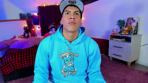 Aliandjho  online show from September 17, 3:21 am