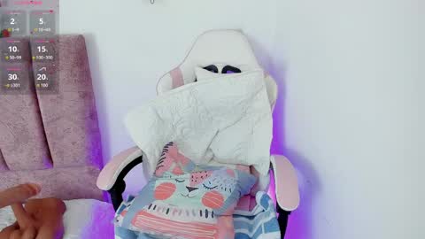 Alisson online show from May 8, 11:21 pm
