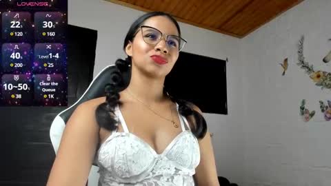 Alisson hoffman05 online show from February 13, 1:40 am
