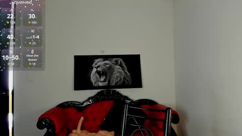 Alisson Domit  online show from October 24, 6:30 pm