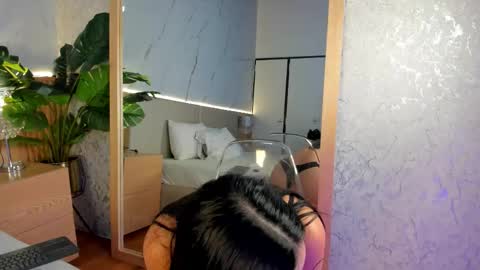 alison online show from October 8, 6:08 am