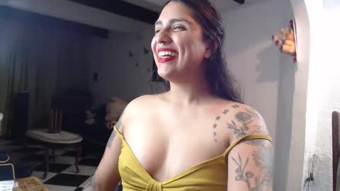 Alix online show from November 4, 1:51 am