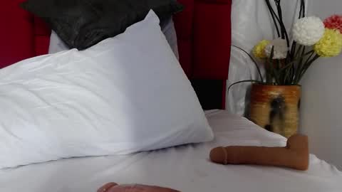 Alix online show from March 10, 11:27 pm
