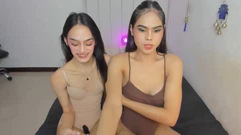 hello your lovely ALIYAH online show from October 10, 8:31 am