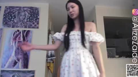 Alize Zaide online show from October 7, 9:44 pm