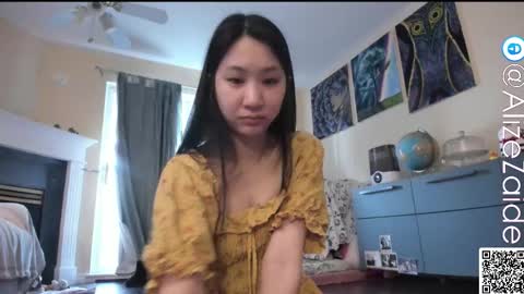 Alize Zaide online show from March 22, 4:33 pm