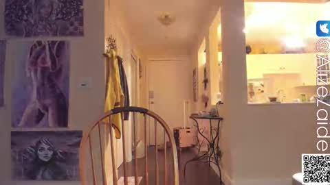 Alize Zaide online show from November 14, 10:00 pm