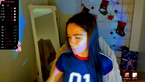 Allana online show from December 19, 1:50 pm