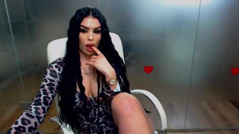 Snapshot of allaya_love chatting on February 26, 7:34 am Allaya online show from February 26, 7:34 am