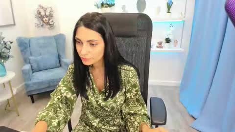 Snapshot of allayerty chatting on September 12, 11:34 am allayerty online show from September 12, 11:34 am