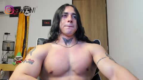 independent model 3 online show from February 9, 2:49 am