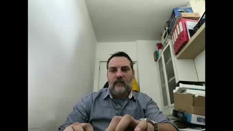 allenvic online show from February 25, 10:19 am