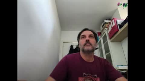 allenvic online show from October 30, 9:21 am