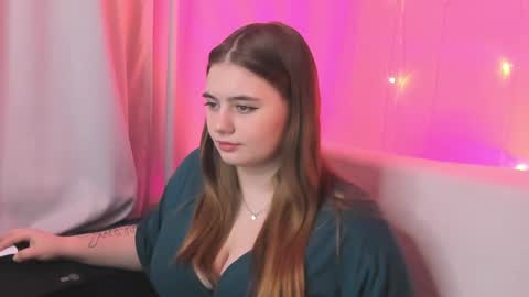 Snapshot of alli_aster chatting on January 31, 1:56 pm alli_aster online show from January 31, 1:56 pm