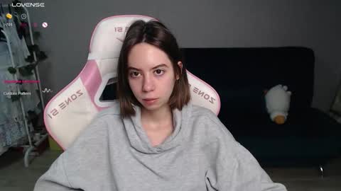 alice online show from December 5, 12:10 am