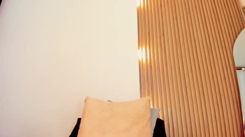 allison_fosther online show from November 13, 5:43 am