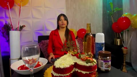 allison_owensx online show from October 24, 12:50 pm