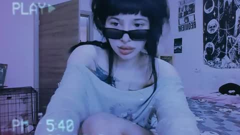 Alis online show from August 3, 6:58 pm