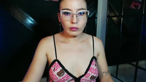 Snapshot of allisonlove_88 chatting on March 7, 10:35 am ALLISON online show from March 7, 10:35 am