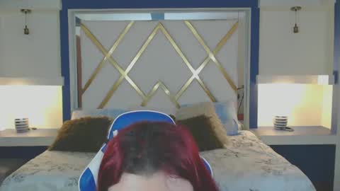 Snapshot of allisonlove_88 chatting on February 16, 8:43 am ALLISON online show from February 16, 8:43 am