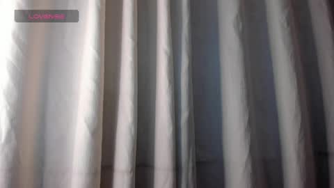 alison  online show from April 15, 11:13 am