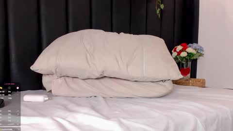 Alli  online show from February 25, 12:03 am