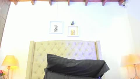 allisson online show from February 11, 3:08 pm