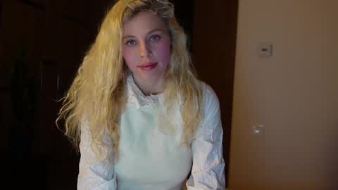 allissonhotbb online show from February 1, 3:50 pm