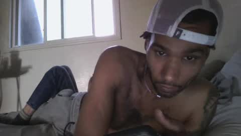 allthewayup10 online show from May 18, 11:27 am