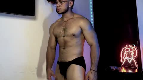 Snapshot of allukar69 chatting on December 18, 1:15 am blake online show from December 18, 1:15 am