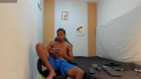 alluringangel01 online show from October 3, 2:32 am