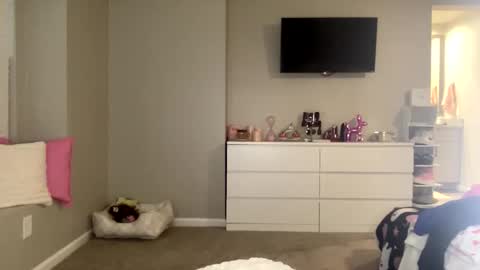 Ally Mae online show from October 17, 1:09 am