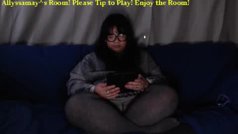 Snapshot of allyssamay chatting on February 23, 6:38 am Allyssamay online show from February 23, 6:38 am