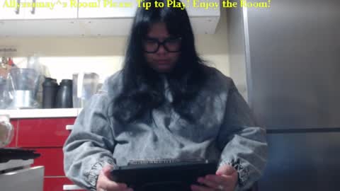 Snapshot of allyssamay chatting on February 24, 1:57 am Allyssamay online show from February 24, 1:57 am