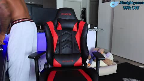 Almightycnote online show from March 27, 5:14 pm