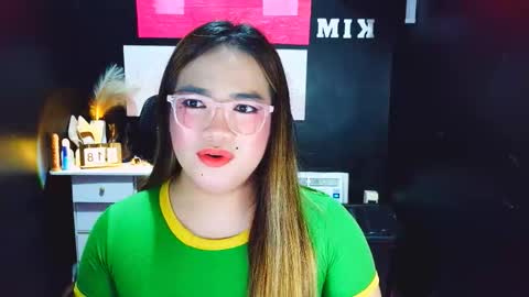 Almira online show from December 18, 5:14 am