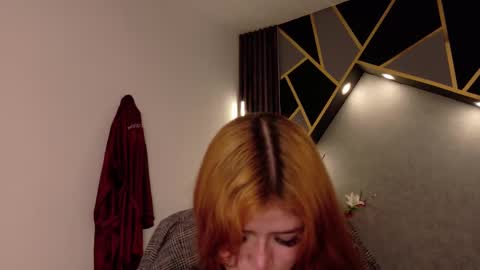 Snapshot of almma_ chatting on February 20, 3:19 pm ALMMA online show from February 20, 3:19 pm