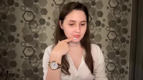 Anna online show from October 7, 8:27 pm