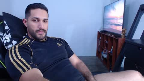 alonxoo online show from December 15, 3:24 am