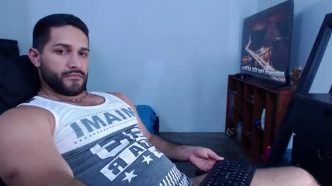alonxoo online show from January 25, 1:10 am