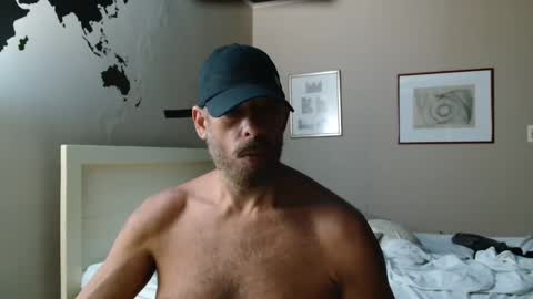 Snapshot of alph4beto chatting on February 22, 1:55 am ALPH4BETO online show from February 22, 1:55 am