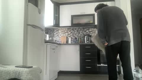 AlphAndre online show from March 8, 8:00 am