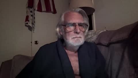 AlphaUniform online show from January 13, 3:12 am