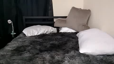 alphawulf1 online show from March 2, 4:03 pm