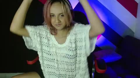 Snapshot of alterego1__ chatting on January 25, 8:42 pm Alter online show from January 25, 8:42 pm