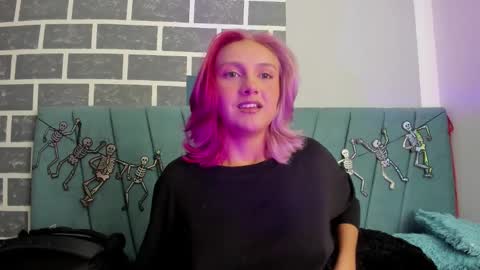 Alter  online show from October 24, 11:44 am