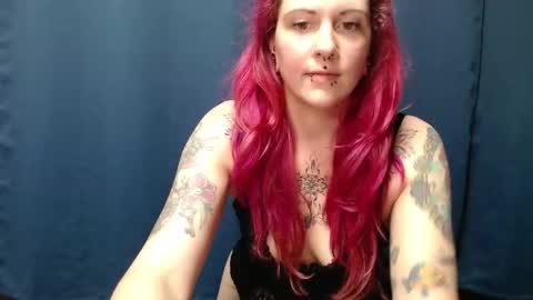 Lily online show from May 13, 6:28 pm