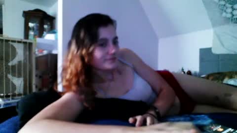 Snapshot of alternativeivy02 chatting on September 17, 8:23 pm Ivy online show from September 17, 8:23 pm